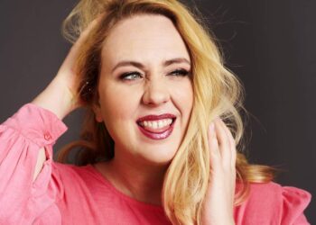 Helen Bauer announces debut UK tour