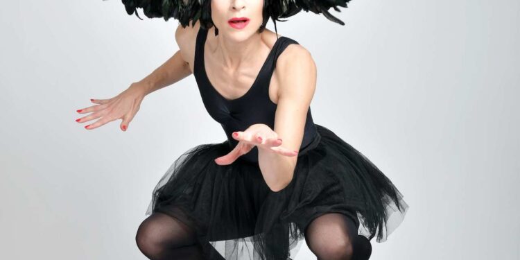 An Evening Without Kate Bush – Review