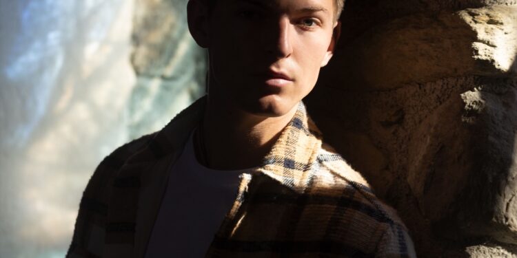 Q&A with New Zealand singer-songwriter Connor Mac