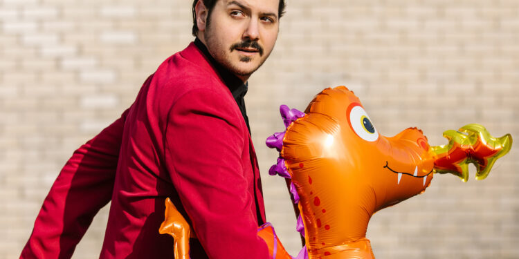 Ignacio Lopez: El Comico – Review