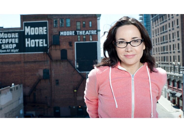 Janeane Garafolo: Pardon My Tangent