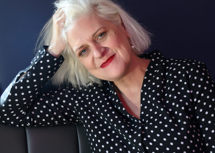 Lynn Ferguson: Driving up the Mound, bagpipe music blaring