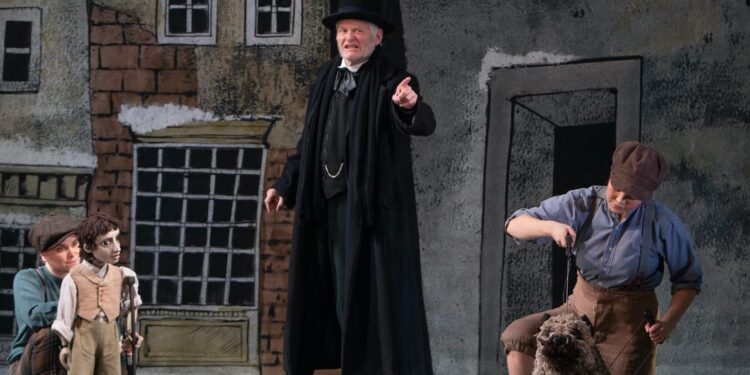 Theatre Review: An Edinburgh Christmas Carol