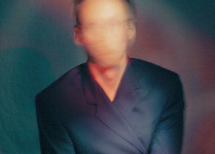 Q&A with singer-songwriter Hamish Hawk