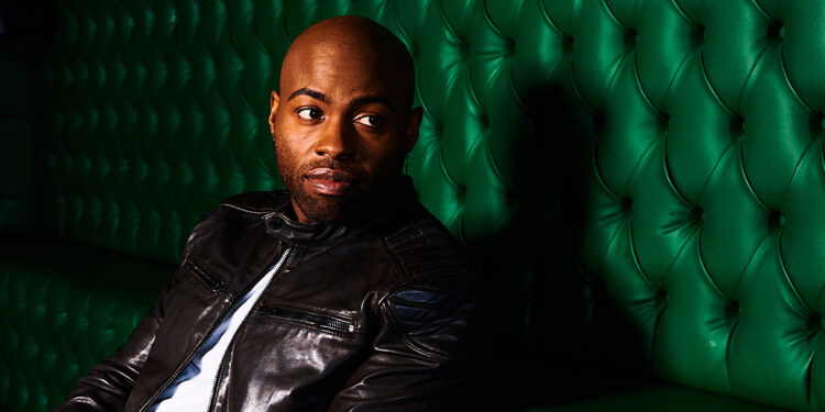 Comedian Darren Harriott’s fired up first skate at Dancing On Ice