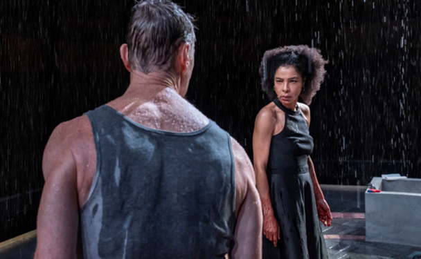 Sophie Okonedo and Ben Daniels in Medea @sohoplace. Photo credit Johan Persson