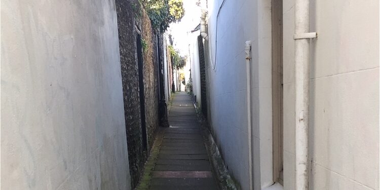 Back Passages Of Brighton: Walking Tour Review