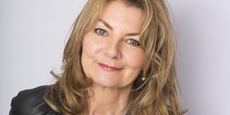 Jo Caulfield: Choose Leith