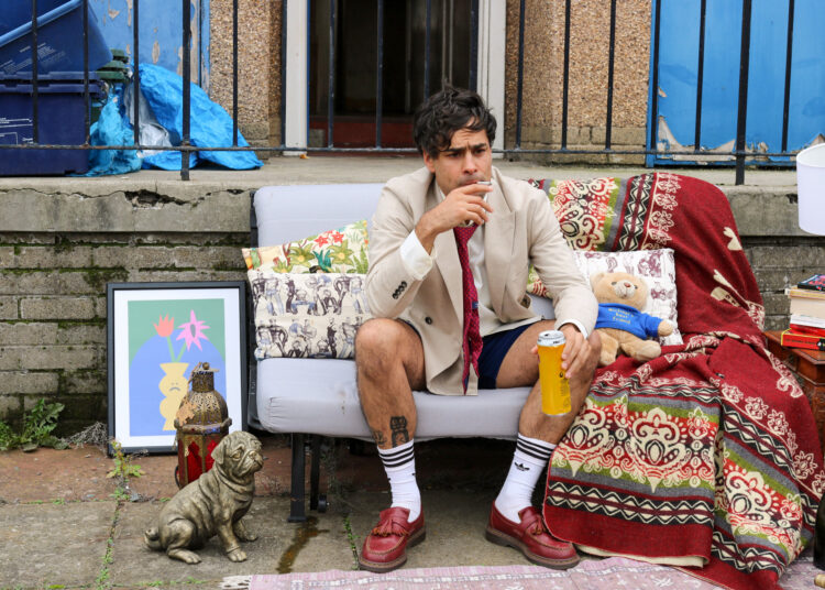 Michael Welch: Ethnic Reveal Party – Review