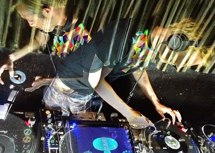 The Birth of Club Theatre: The Best New Writing