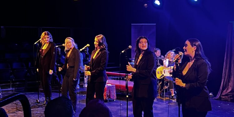 Divas : from Stage to Screen – Review