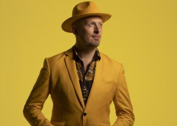 Dan Lees: Obscure Album Covers and Belly Laughs