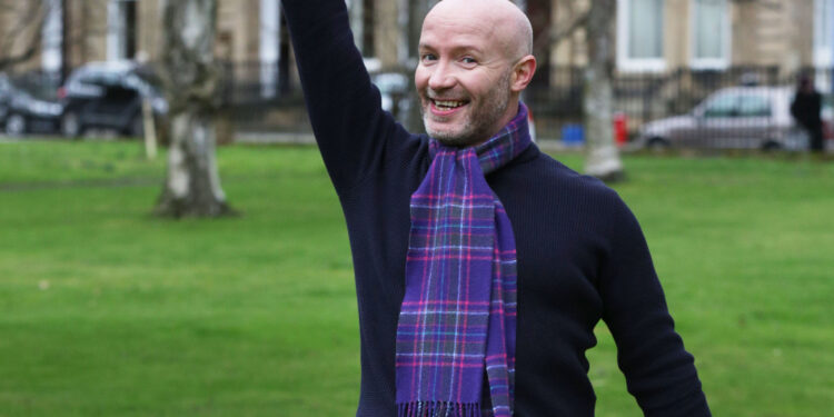 How to Enjoy the Fringe Like a Native