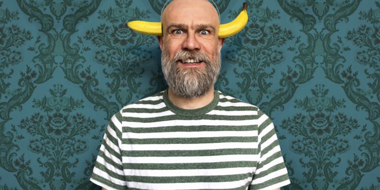 Olaf Falafel: Farts, Toilets and Fighting Seagulls