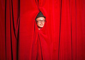 Fringe Q and A: Simon Munnery Subverts the Genre