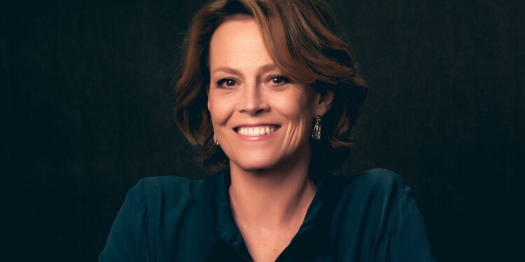 Sigourney Weaver To Play Prospero in West End
