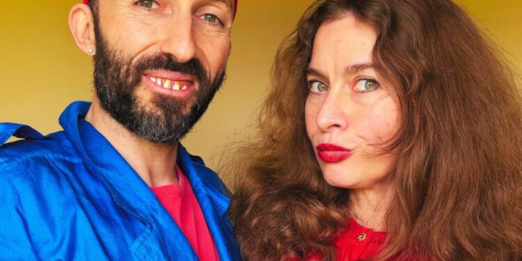 Beryl & Clive: New Clowns on the Block