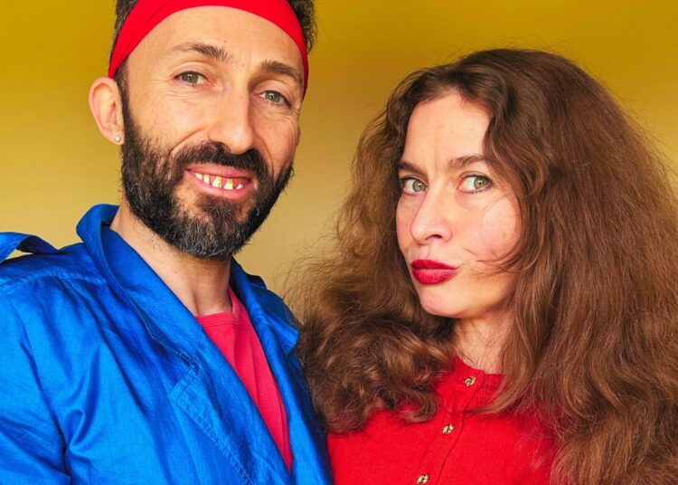 Beryl & Clive: New Clowns on the Block