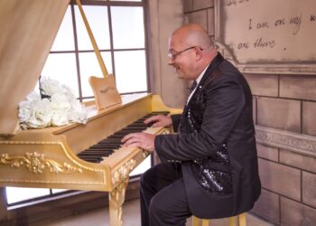 Juan El Grande: Discover Now EP