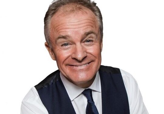 Edfringe Comedy Review: Bobby Davro: Everything is Funny… If You Can Laugh At It