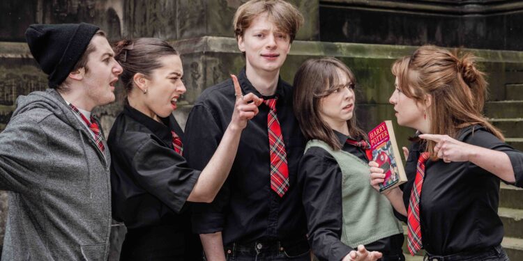 Edfringe Review: Tartan Tat