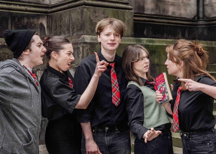 Edfringe Review: Tartan Tat