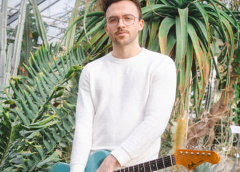 Music: Flo Naegeli: Phantasmagoric, Velvetine, Luminous