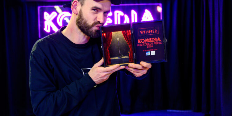 New Comedy Awards Call for Entries