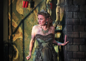 Theatre Review: A Streetcar Named Desire