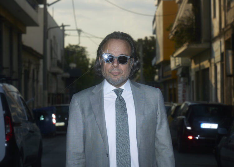 Music: Upbeat Futuristic Single from Athens-based THE Astrolabe