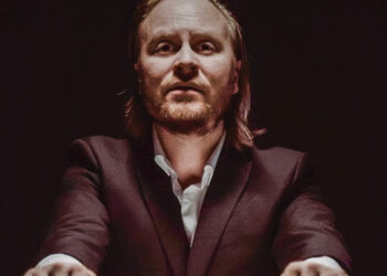 Music: Larusta and the Dead Dogs: Vampire Music from Berlin