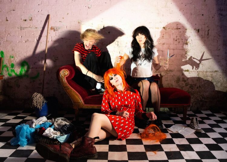 Music: HotWax New Video ‘I Wanna Be a Doll’