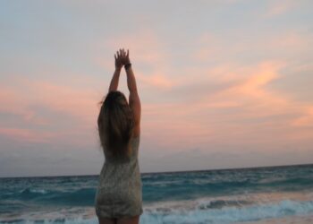 Lilly Bedard: Not Everything Ends