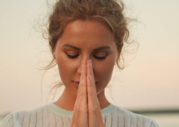 Music: Natisa Gogol: Don’t Let Me Down