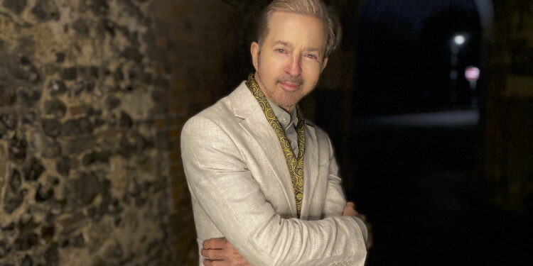 Music: Limahl Returns with Retro-Futurist Cover of ‘A Horse With No Name’