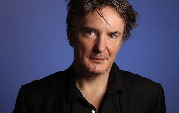 Dylan Moran Takes on Shakespeare