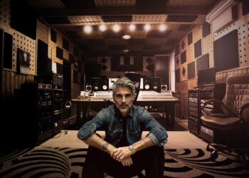 Music: Giampaolo Pasquile Releases ‘The Fake Truth’