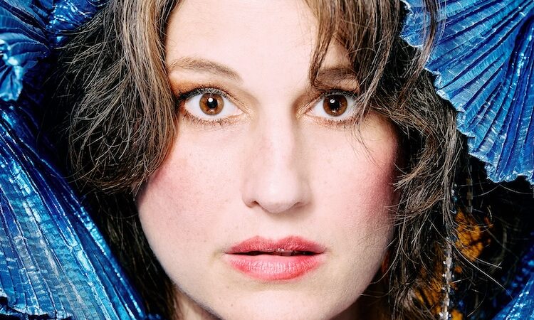 Ooh La La! Cabaret Delights A Plenty