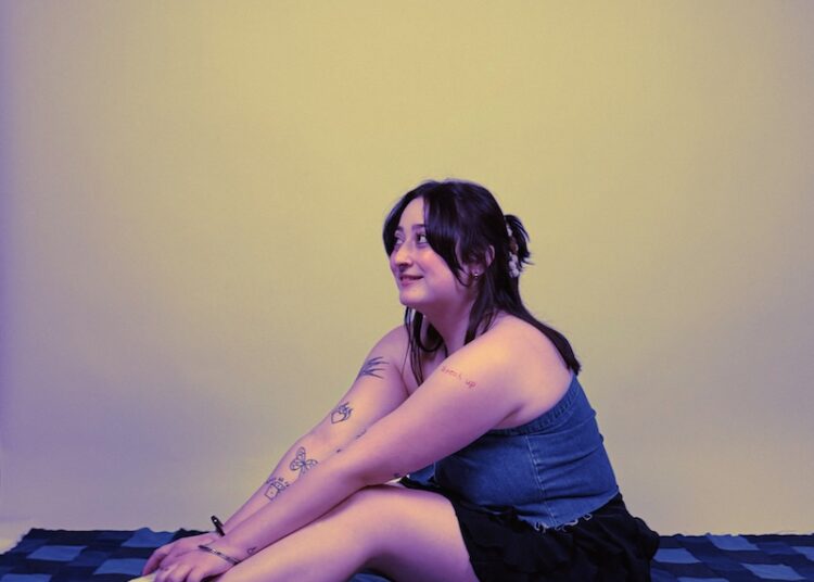 Music: Linndsyeah: I’m Not Her