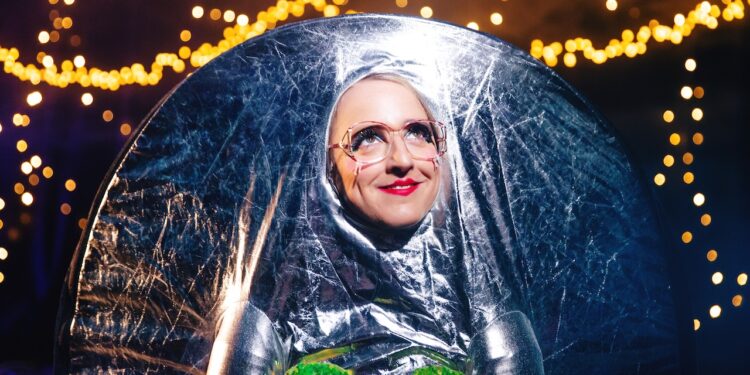 Edfringe Comedy Review: Lucy Pearman: Lunartic