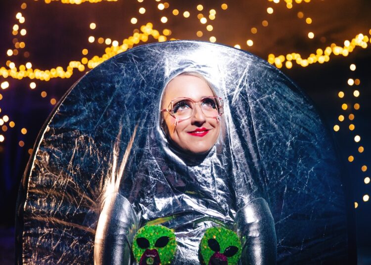 Edfringe Comedy Review: Lucy Pearman: Lunartic