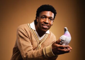 Edfringe Comedy Review: Toussaint Douglass: Accessible Pigeon Material