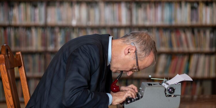 David Sedaris Returns to the UK Stage with New Stories and Classic Humour