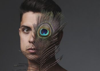 Edfringe Cabaret: We All Need to Escape Sometimes