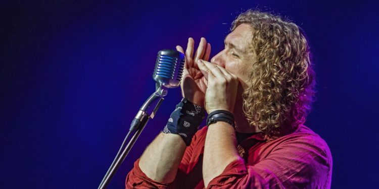Guy Renardeau Brings International Collaborators Together on Colours in Your Mind